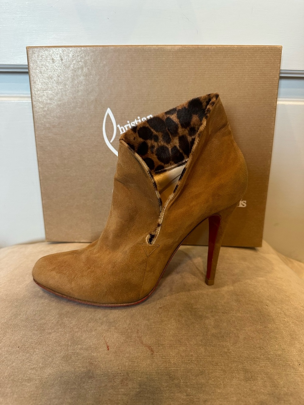 Christian Louboutin booties - Picture 4 of 14